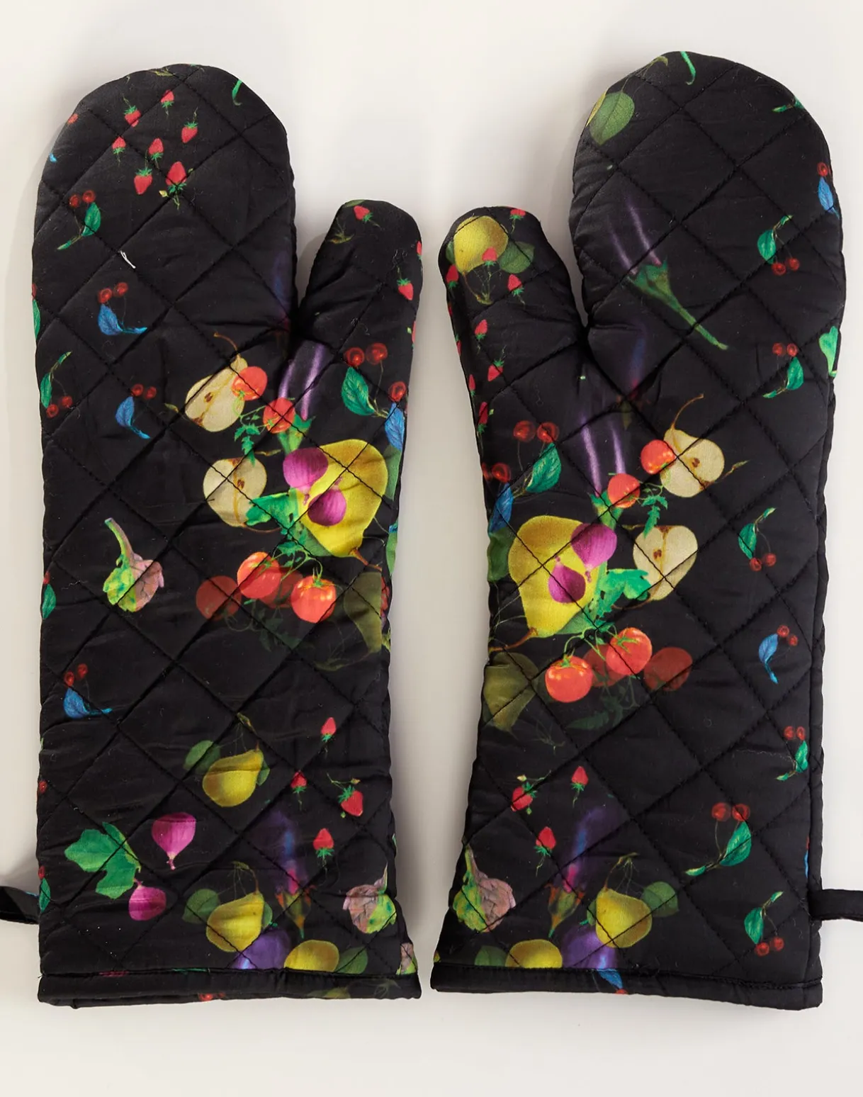 CR x Kit Quilted Oven Mitt
