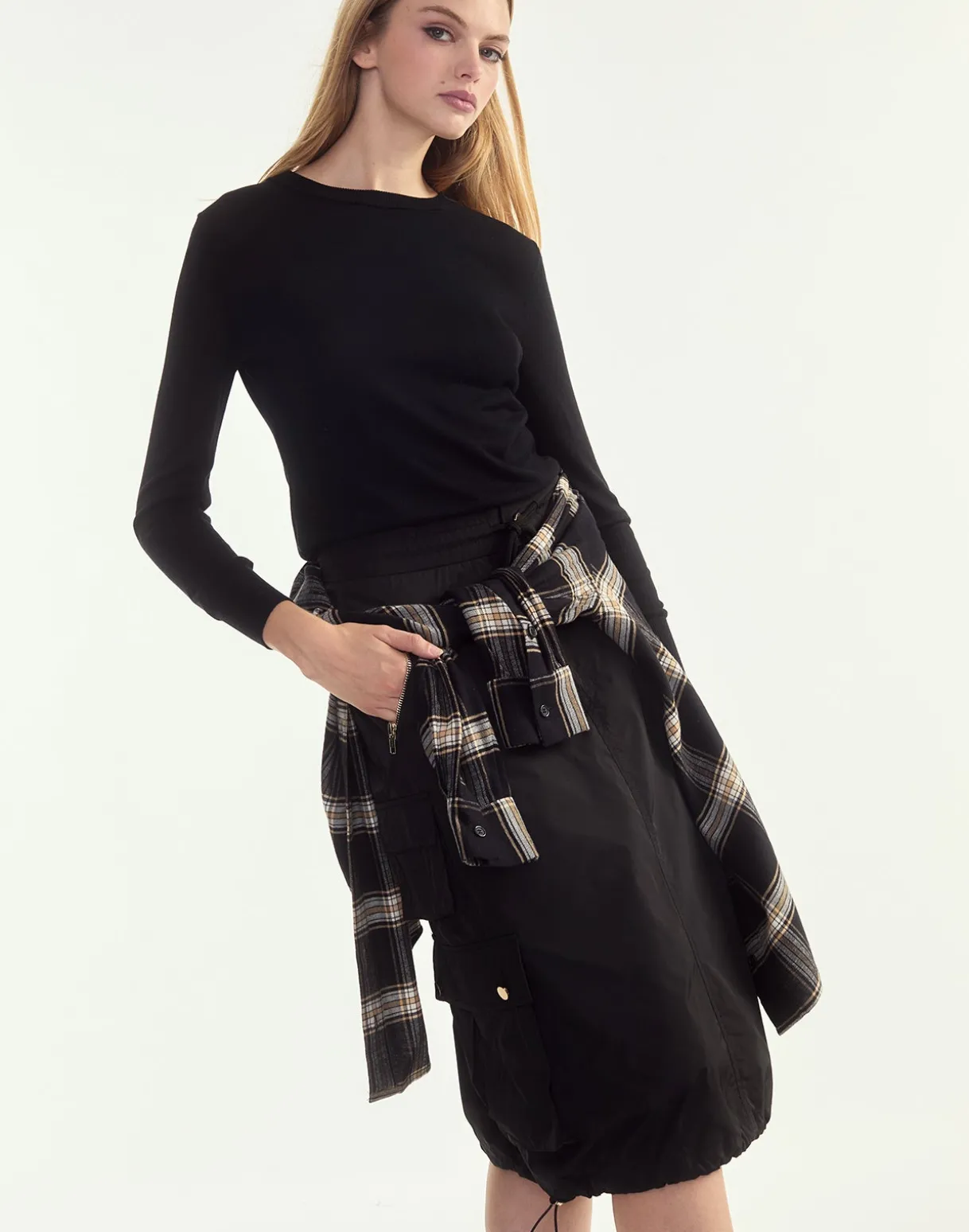 Deep Pockets Skirt