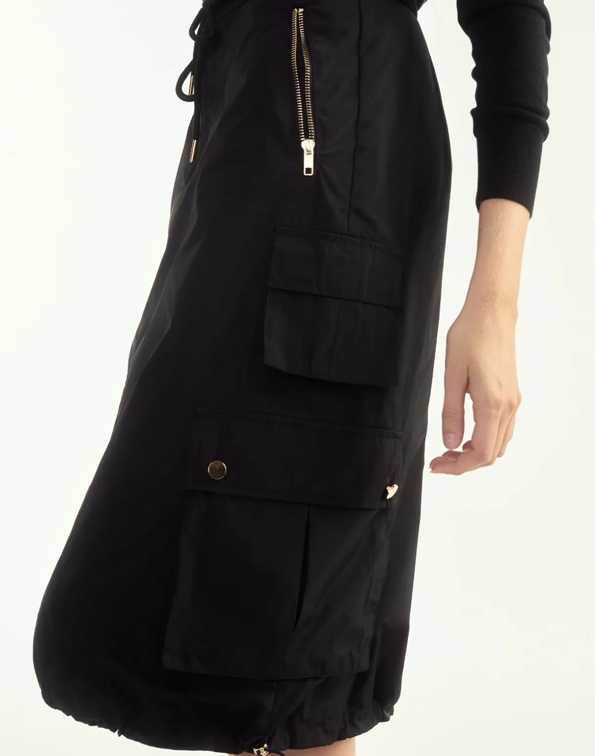 Deep Pockets Skirt