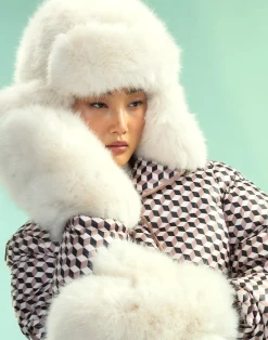Faux Fur Oversized Mittens