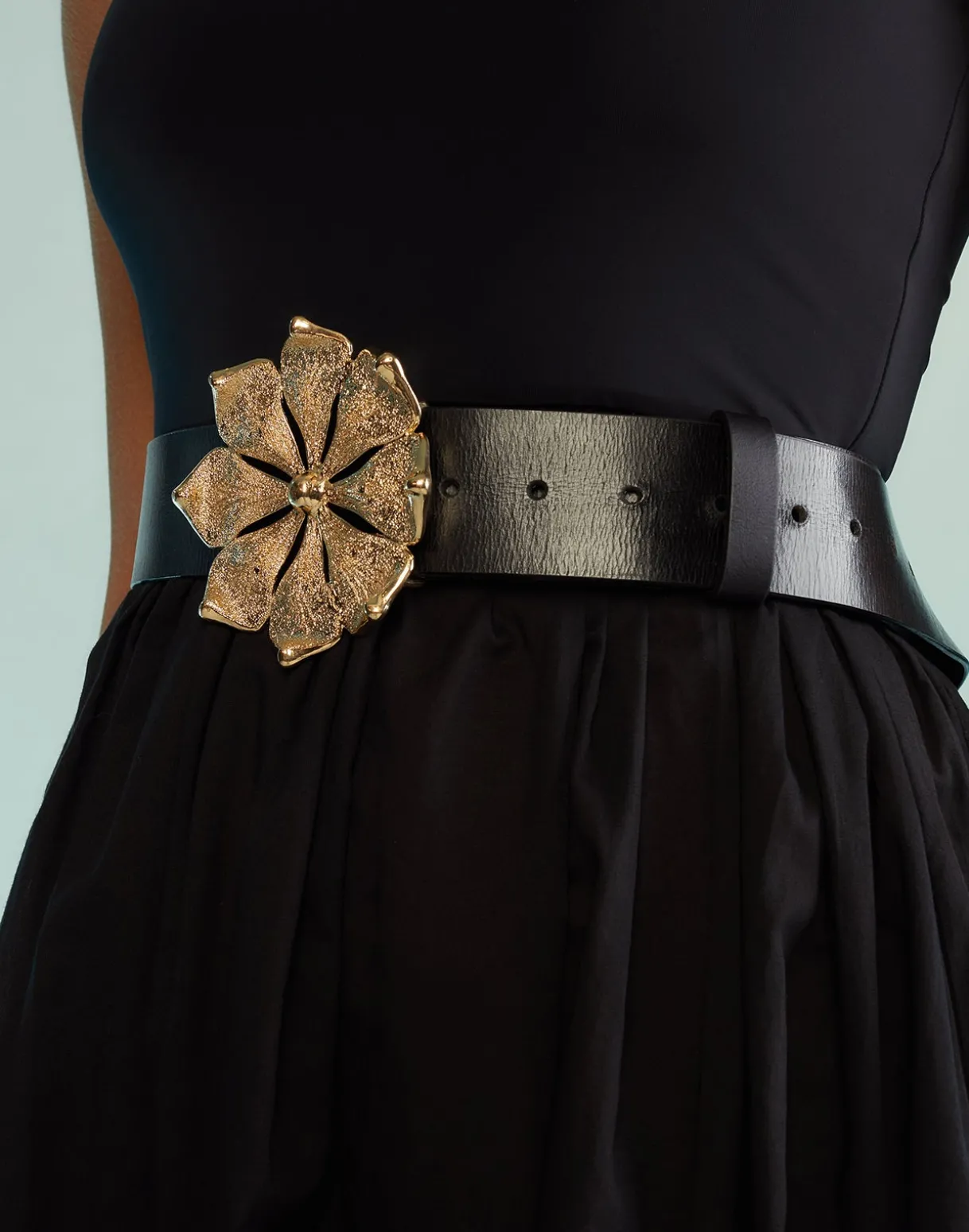 Gold Flower Buckle Belt