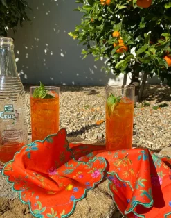 Scallop Embroidered Edge Cocktail Napkin
